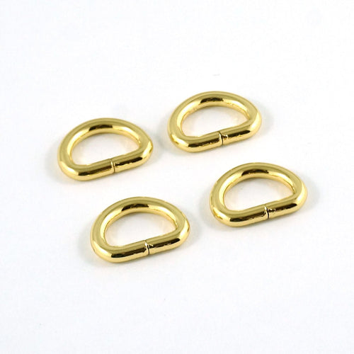 Assorted D-rings by Emmaline Bags