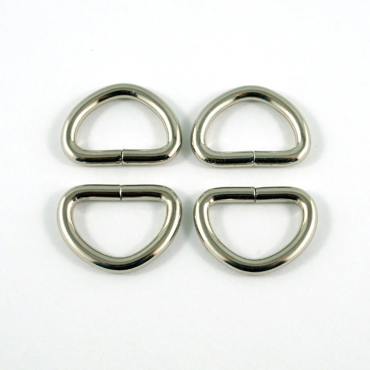 Assorted D-rings by Emmaline Bags